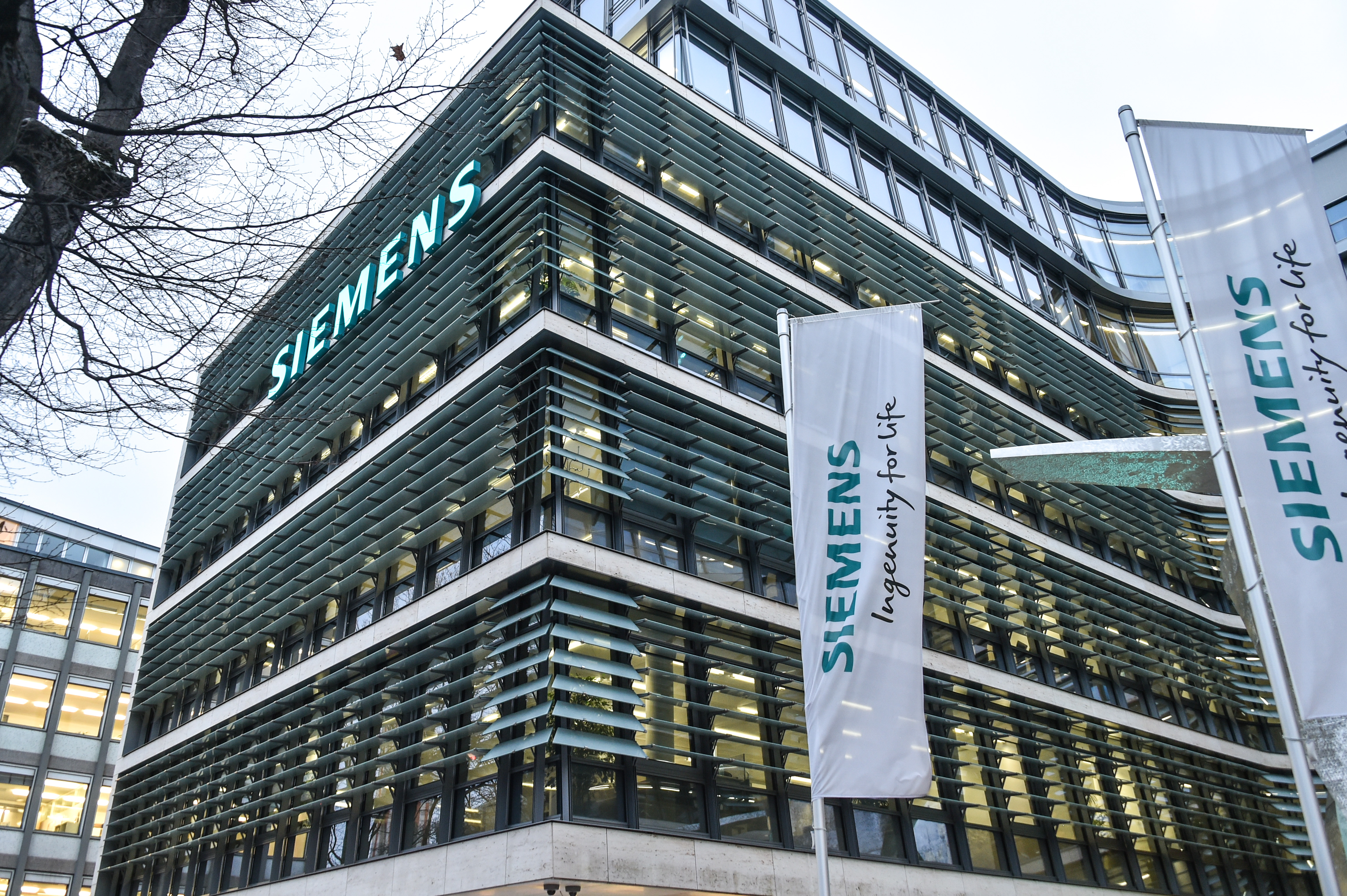 Siemens AG: Автоматизация процессов разработки ПО (Санкт-Петербург)